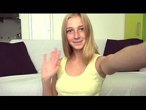 ❤️ Când mă plictisesc îmi masturbez leneș păsărica roz ️  at porn ro.sexuria-net.ru ❤