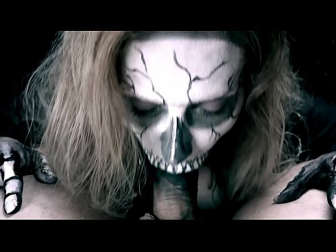 ❤️ Fată demonică sugând pula cu gura ei neagră și înghițind spermă. ️  at porn ro.sexuria-net.ru ❤